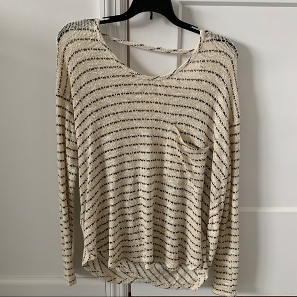 Free People open back lightweight sweater - Picture 1 of 3